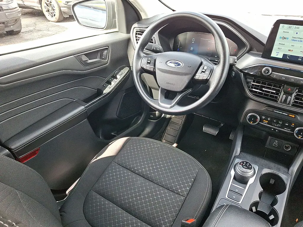 2025 Ford Escape - $24,778