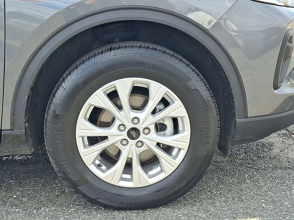 2025 Ford Escape - $24,778