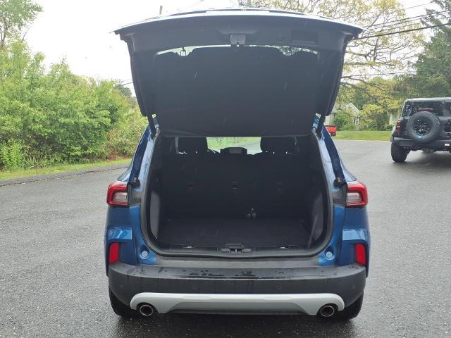 2023 Ford Escape - $22,795