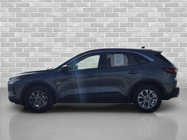 2023 Ford Escape - $19,500