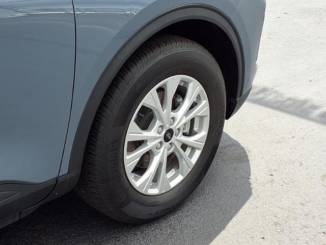 2023 Ford Escape - $24,851