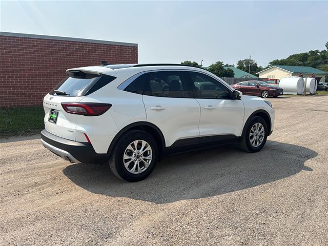 2023 Ford Escape - $22,490
