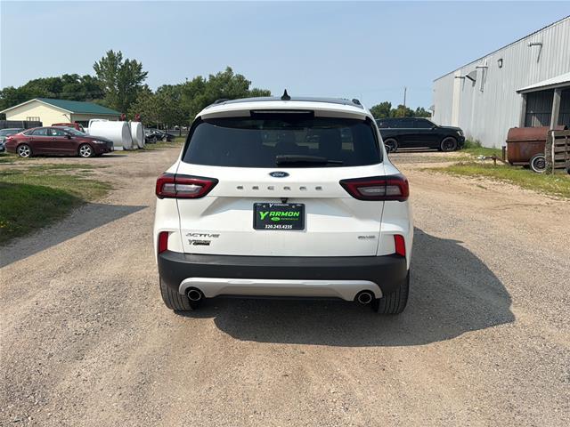 2023 Ford Escape - $22,490