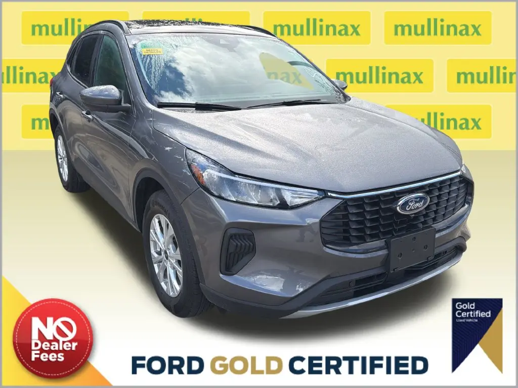 2023 Ford Escape - $25,300