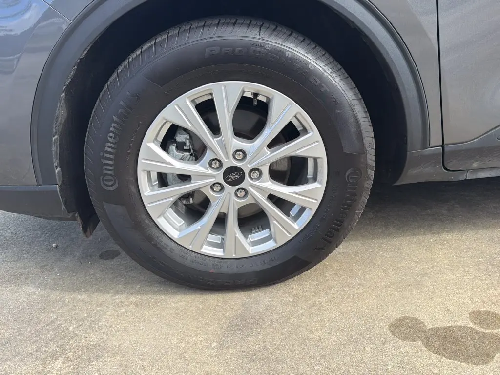 2023 Ford Escape - $25,300