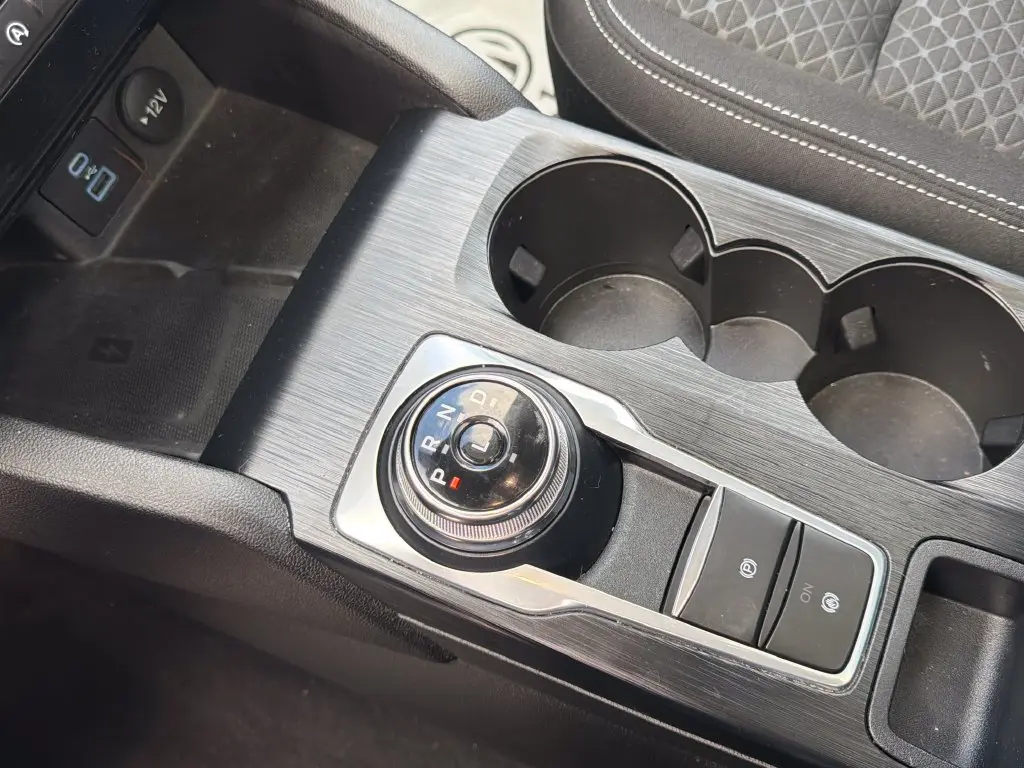 2023 Ford Escape - $25,300