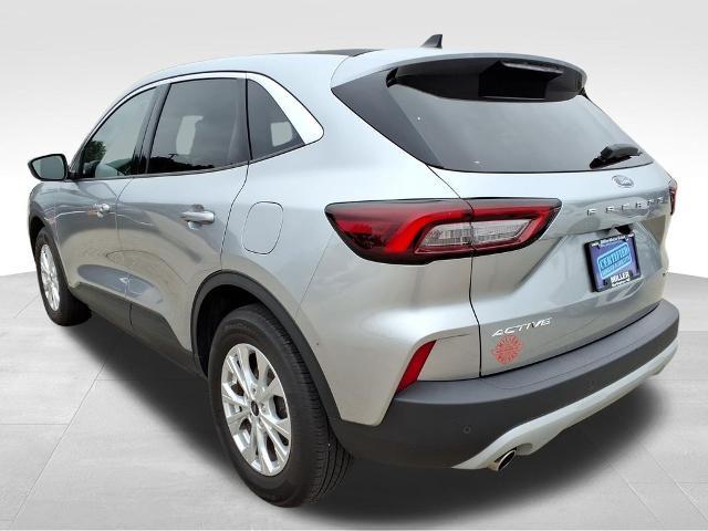 2023 Ford Escape - $23,759