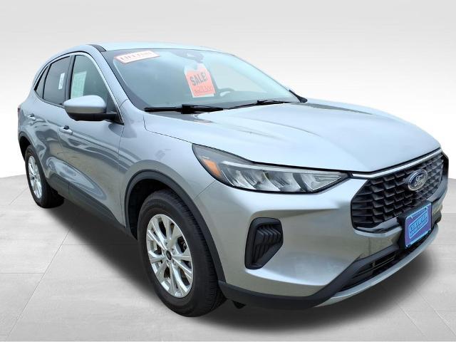 2023 Ford Escape - $23,759