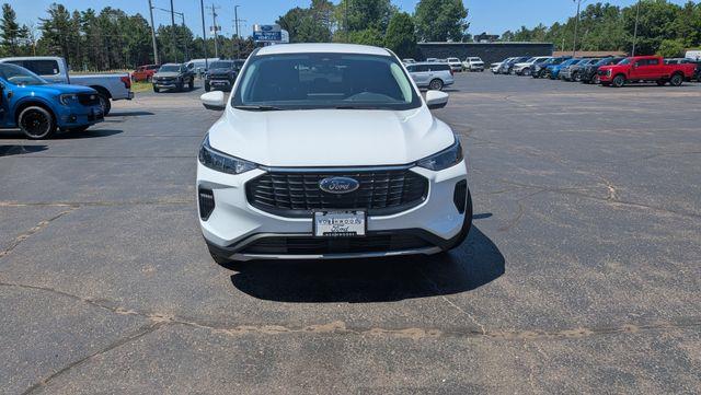 2023 Ford Escape Active — photo 1 of 12