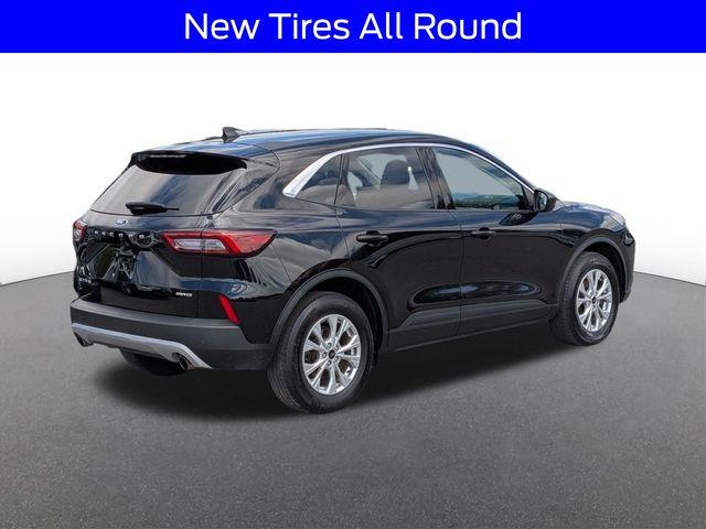 2023 Ford Escape - $23,495