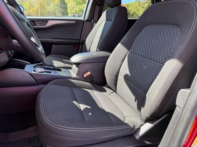 2023 Ford Escape - $22,995