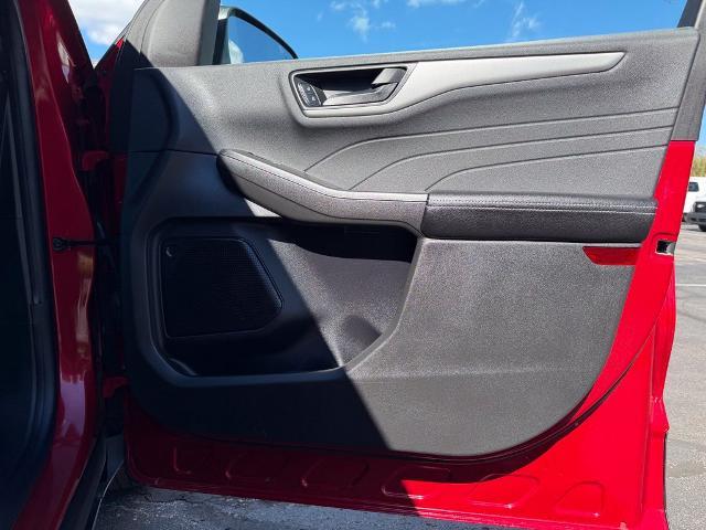 2023 Ford Escape - $22,995