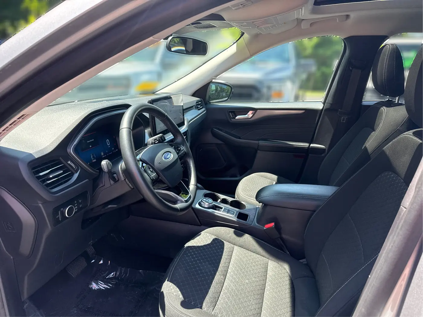 2023 Ford Escape - $27,444