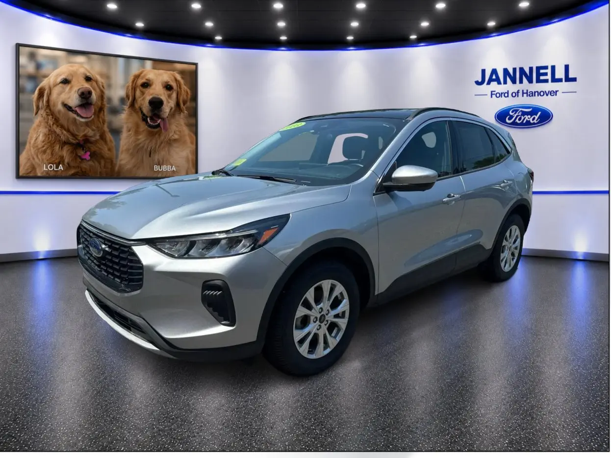 2023 Ford Escape - $27,444