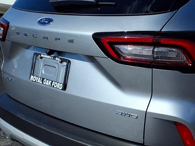 2024 Ford Escape - $25,408