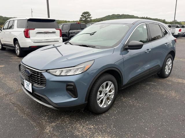 2024 Ford Escape - $22,777