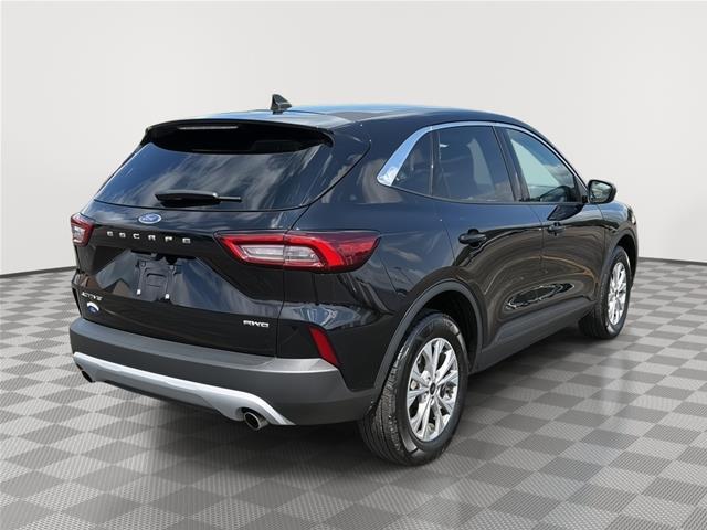 2024 Ford Escape - $22,500