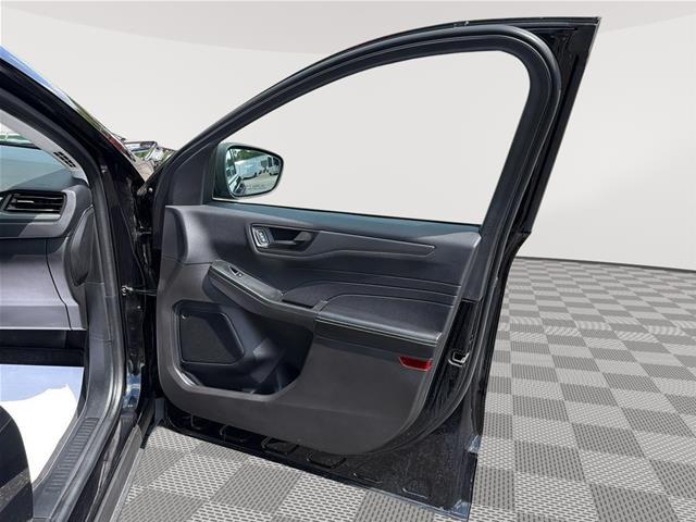 2024 Ford Escape - $22,500