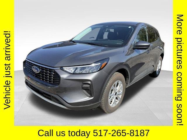 2024 Ford Escape - $25,000