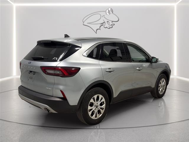 2024 Ford Escape - $23,200