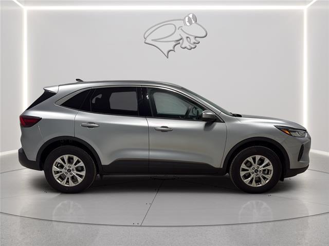 2024 Ford Escape - $23,200