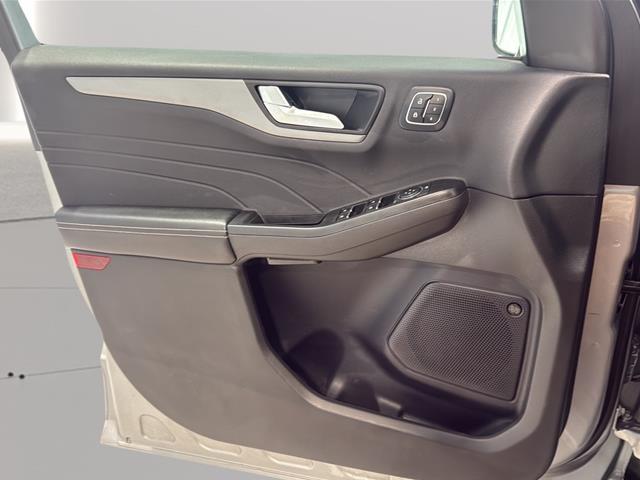 2024 Ford Escape - $23,200