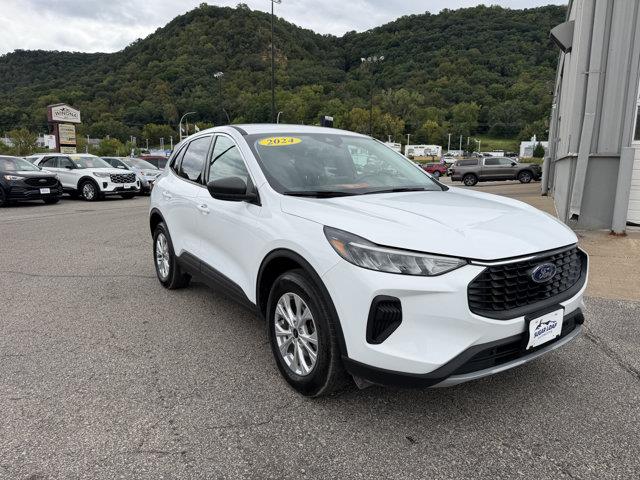 2024 Ford Escape - $24,649