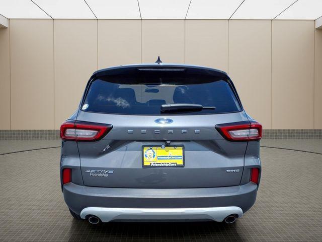 2024 Ford Escape - $18,455