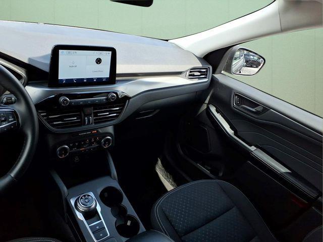 2024 Ford Escape - $18,455