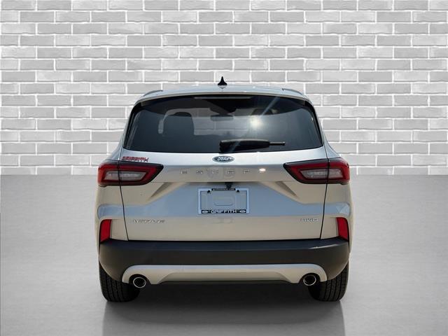 2024 Ford Escape - $21,880