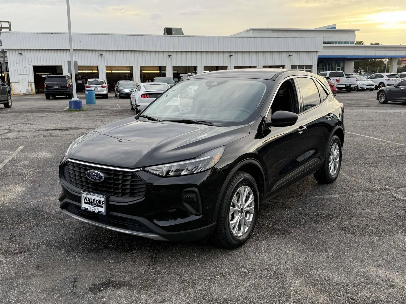 2024 Ford Escape - $22,500