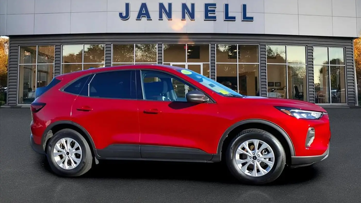 2025 Ford Escape Active