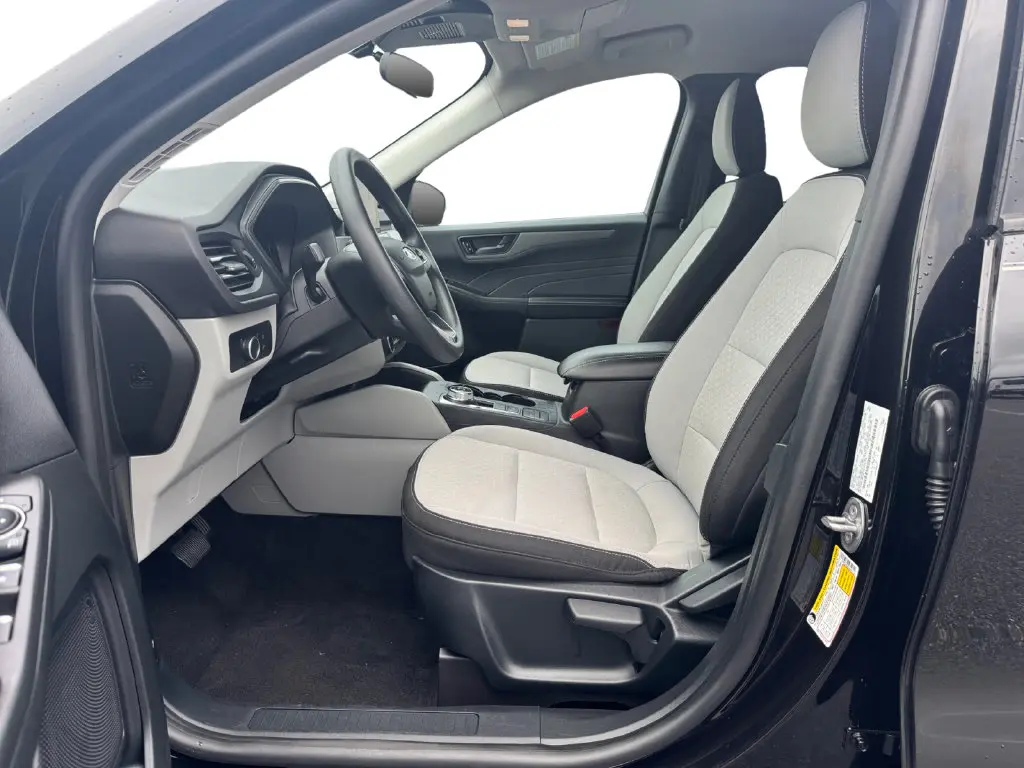 2025 Ford Escape - $23,509