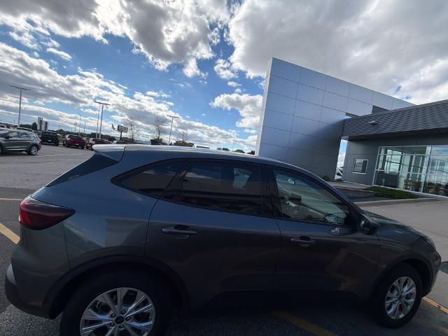 2025 Ford Escape - $19,949