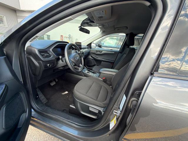 2025 Ford Escape - $19,949