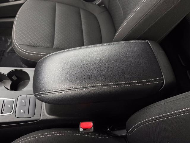 2025 Ford Escape - $19,949