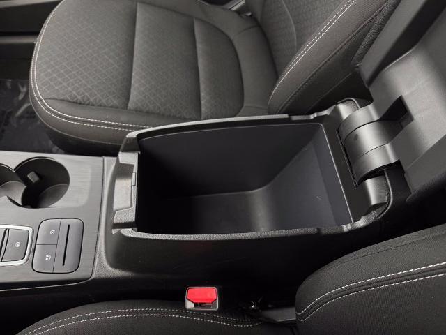 2025 Ford Escape - $19,949