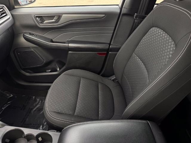 2025 Ford Escape - $19,949