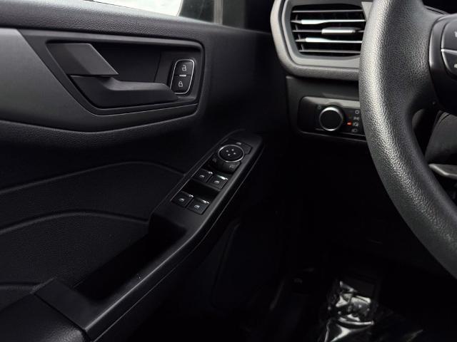 2025 Ford Escape - $19,949