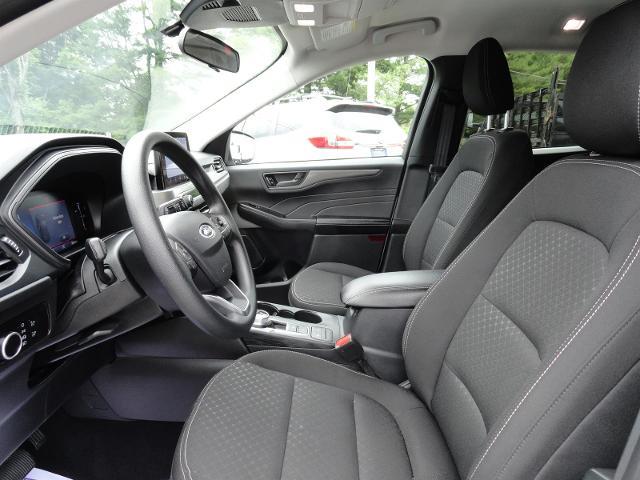 2025 Ford Escape - $29,999