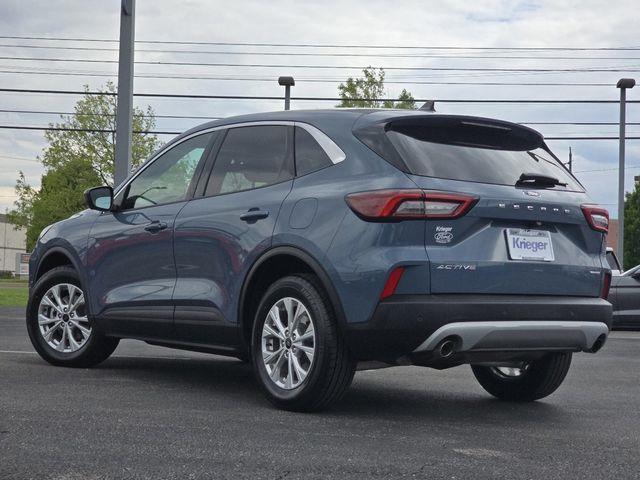 2023 Ford Escape - $22,668