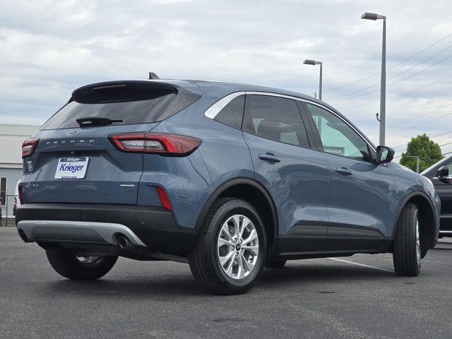 2023 Ford Escape - $22,668