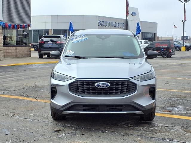 2023 Ford Escape - $21,280