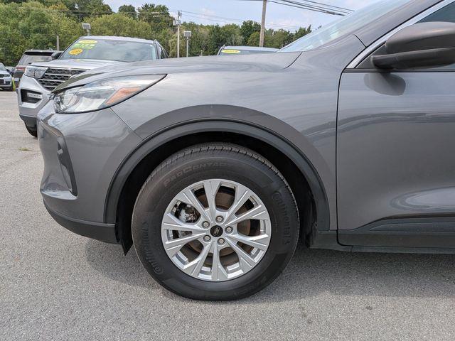 2023 Ford Escape - $23,495