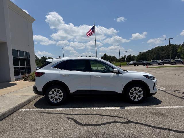 2023 Ford Escape - $23,995