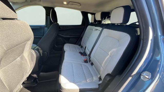 2023 Ford Escape - $24,429