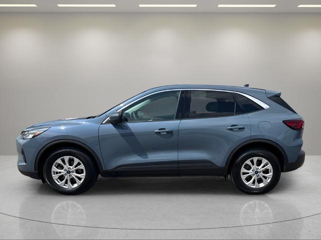 2023 Ford Escape - $21,995