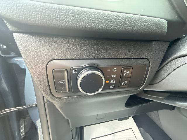 2023 Ford Escape - $21,995