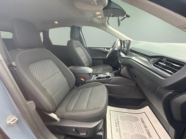2023 Ford Escape - $21,995