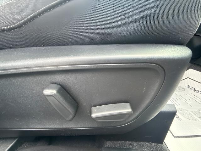 2023 Ford Escape - $21,995